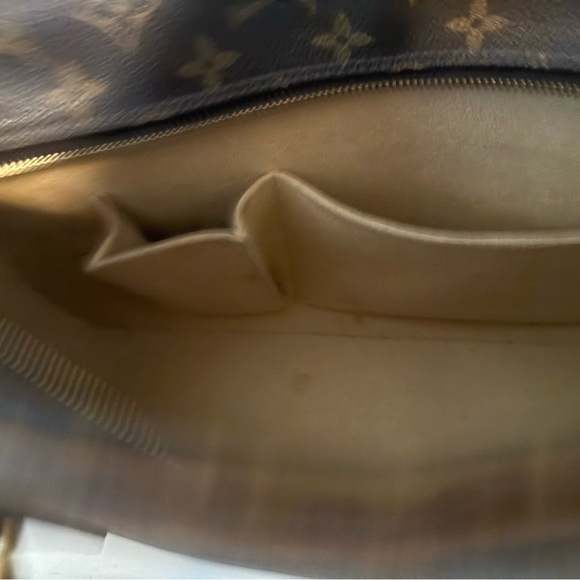 Vintage Louis Vuitton Cité MM - Picture 3 of 8